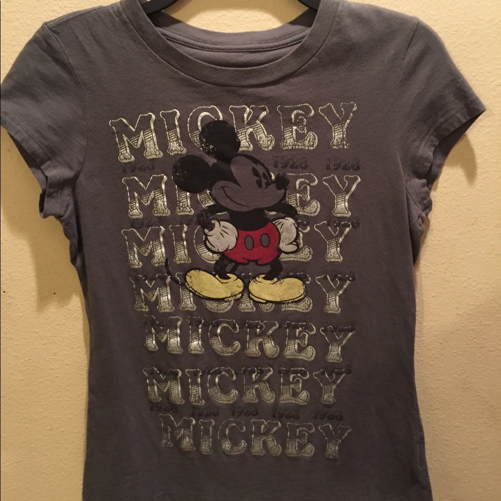 DISNEY MICKEY SHIRT!